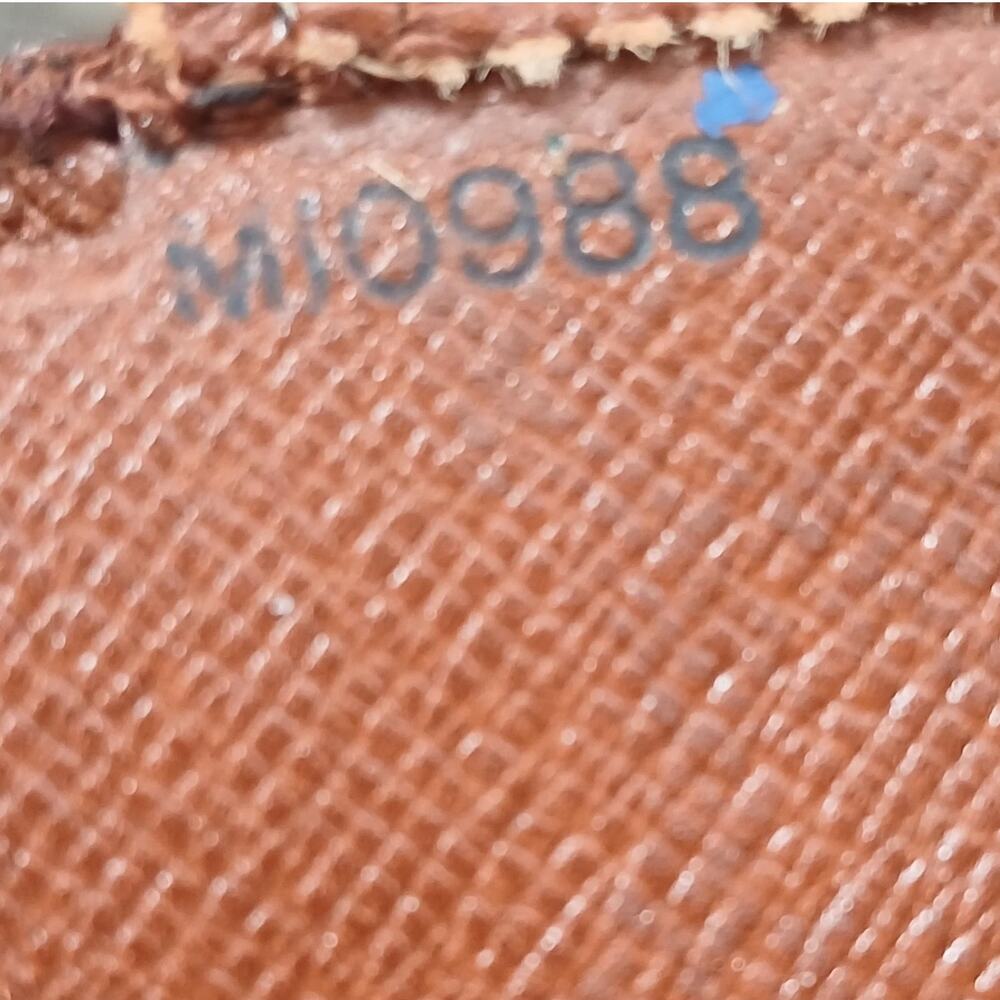 Louis Vuitton Authentic Vintage Monogram French Kisslock Wallet - Picture 6 of 15